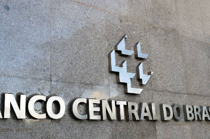 CCJ do Senado aprova autonomia financeira do Banco Central