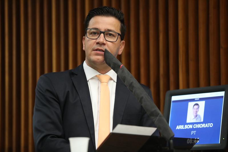 Deputado Arilson pede revogação da cessão das rodovias paranaenses para o novo pedágio